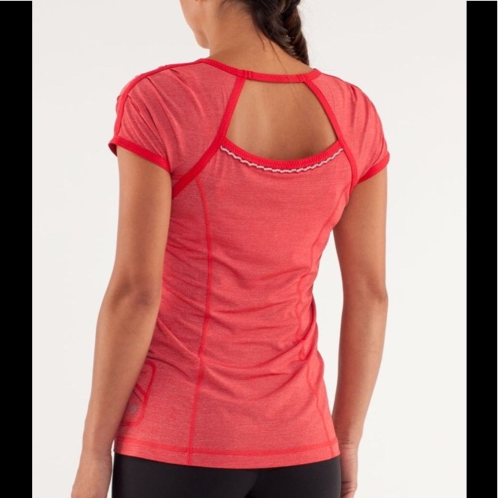 Lululemon Run: Team Spirit Tech Top
